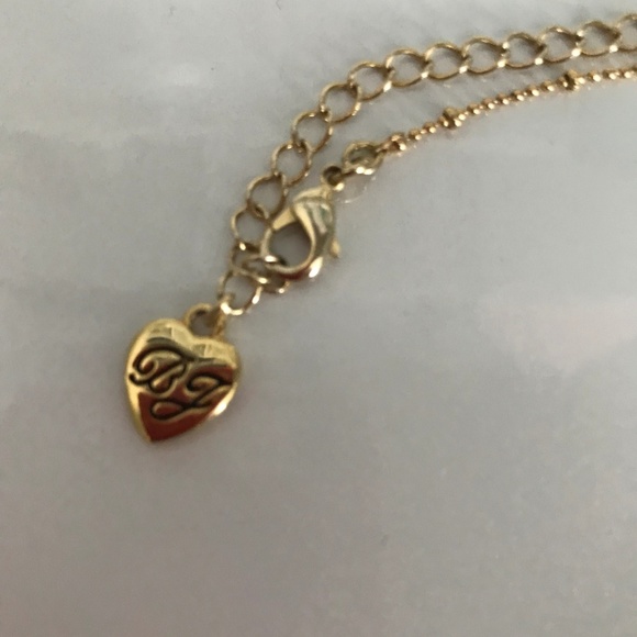 Betsy Johnson necklace - Picture 2 of 2